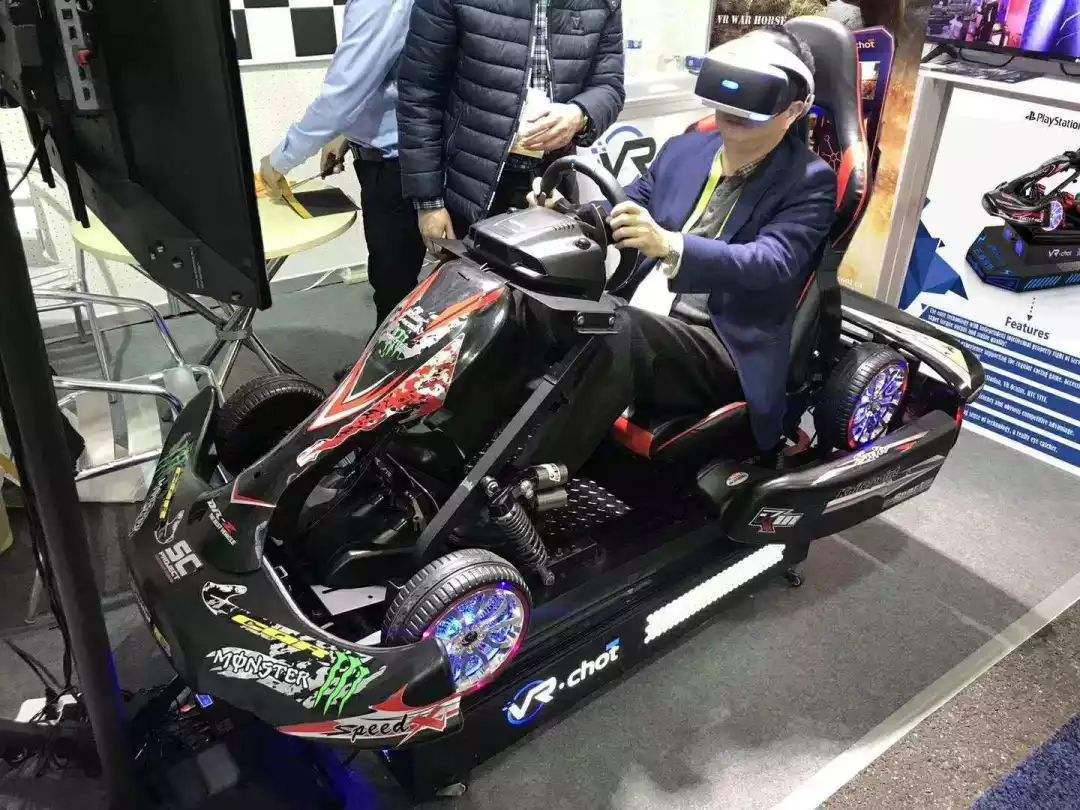 VR体感赛车 暖场互动设备 娱乐暖场互动道具 车展娱乐VR科技道具租赁 众暖设备道具租赁出售